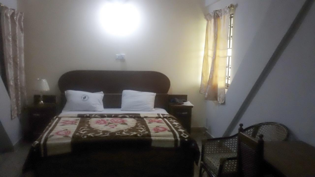 Mama Lee'S Lodge Yamoransa Ngoại thất bức ảnh